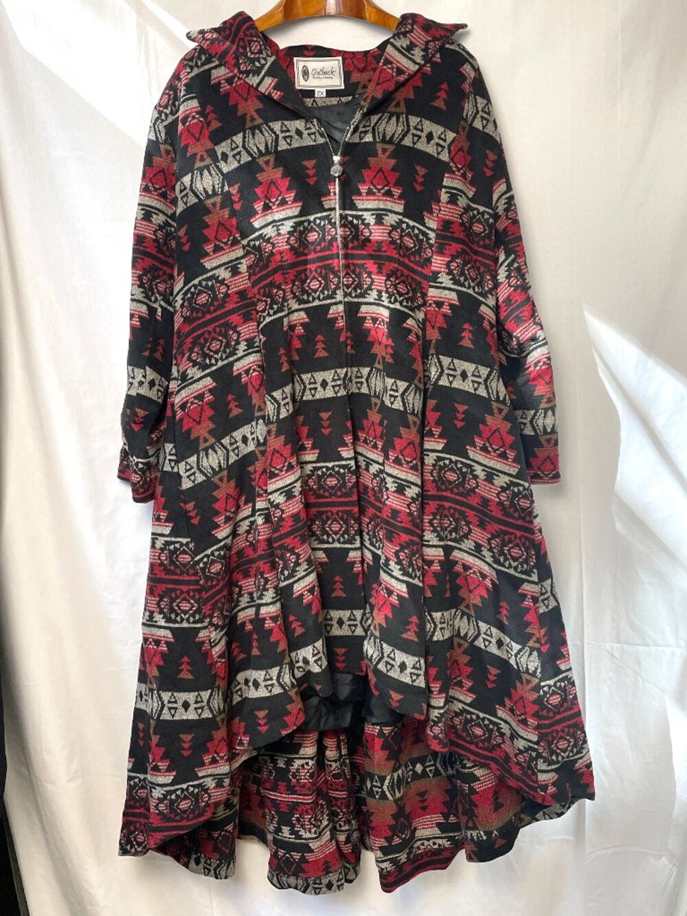 Outback Trading Company Red Aztec Clare Hi-Low Long Western Jacket 2X NWOT